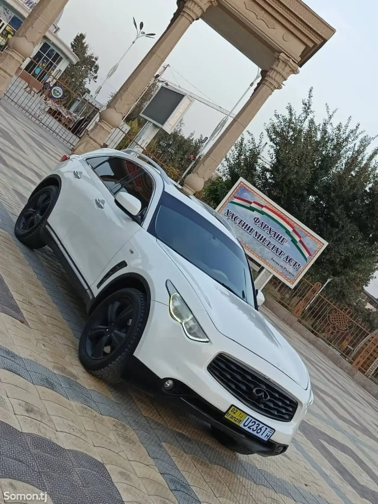 Infiniti FX series 2009 · 3.5 AT