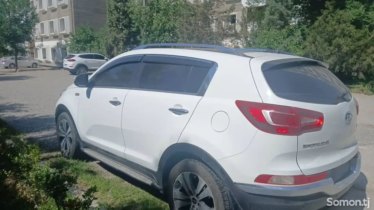 Kia Sportage 2015 · 2.0 AT