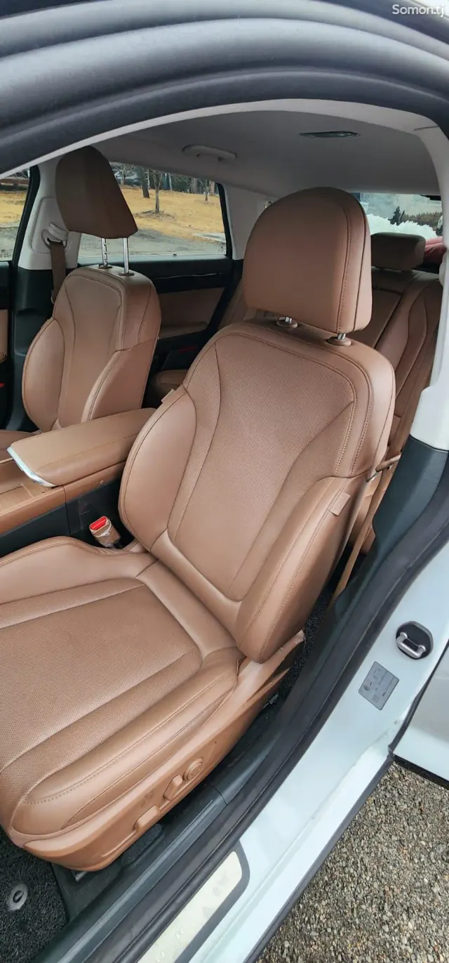 Hyundai Grandeur 2023 · 3.5 AT