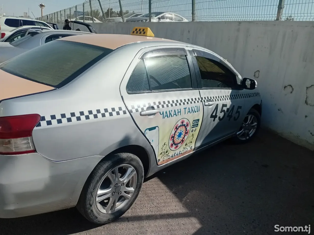 Toyota Belta 2010 · 1.3 AT