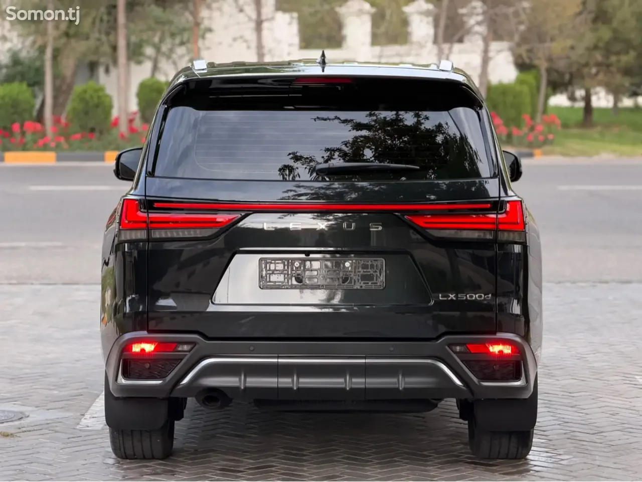 Lexus LX series 2025 · 3.3 AT