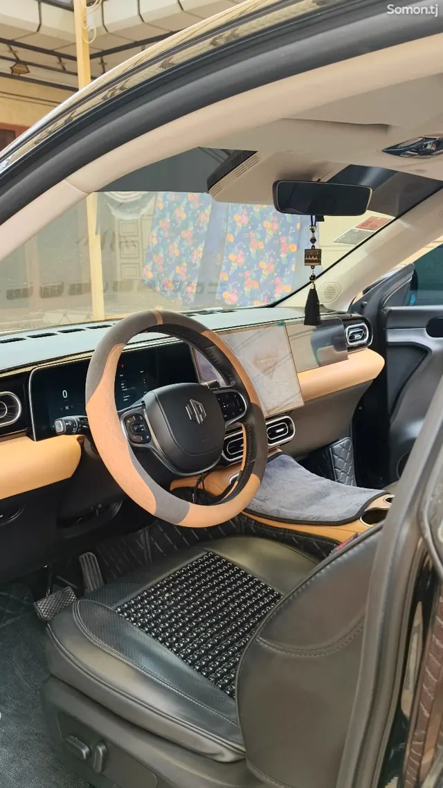 Leapmotor C11 2025 · 1.6 AT