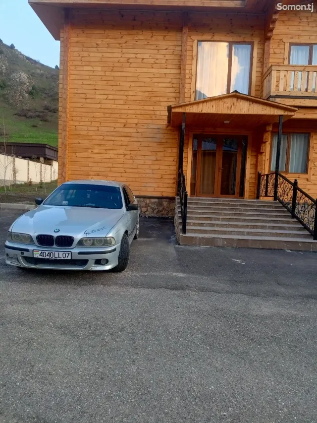 BMW 5 series 1996 · 2.5 MT