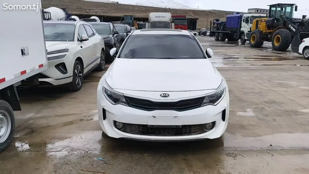 Kia K5 2017 · 2.0 AT