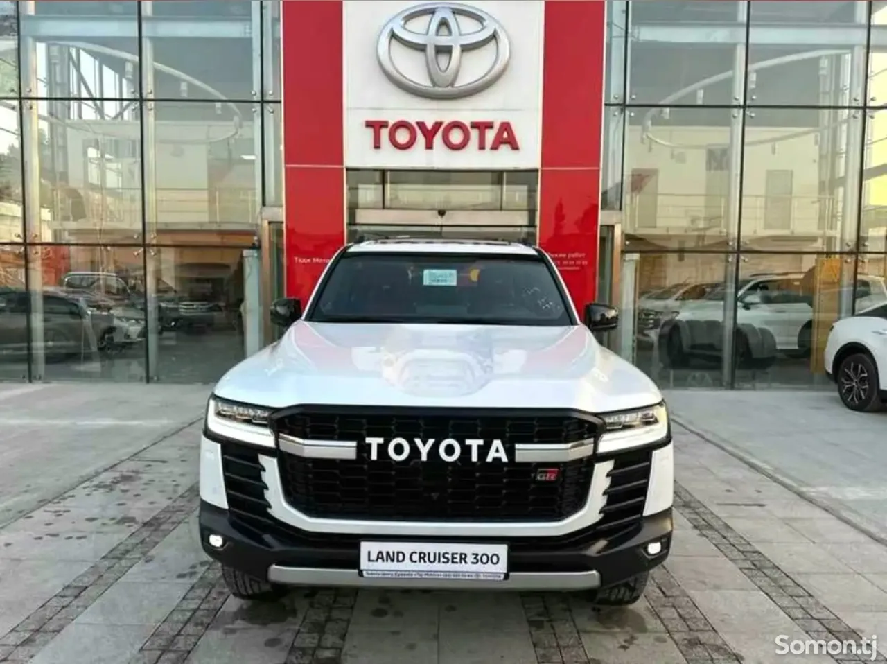Toyota Land Cruiser 2026 · 3.5 AT