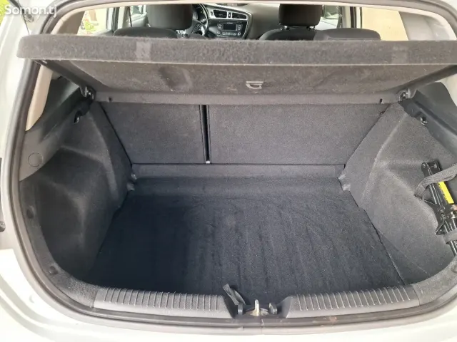 Kia Ceed 2014 · 1.4 MT