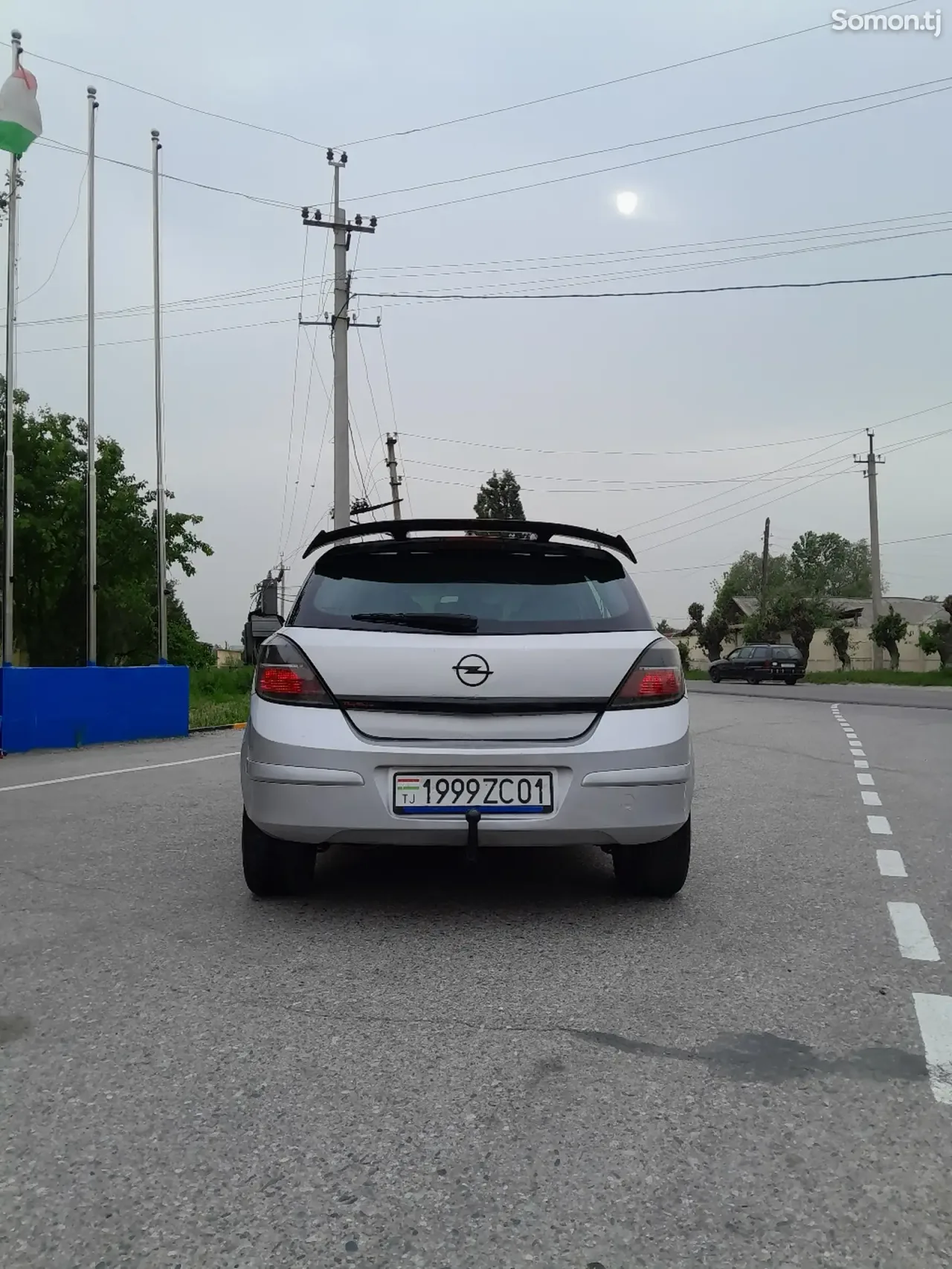 Opel Astra H 2007 · 1.6 MT