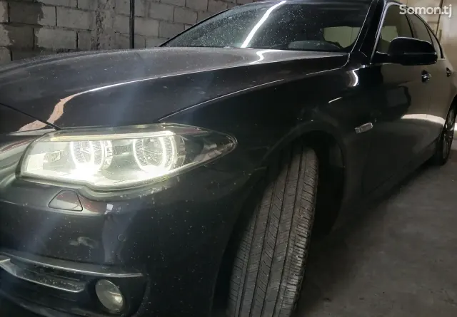 BMW 5 series 2015 · 2.8 CVT