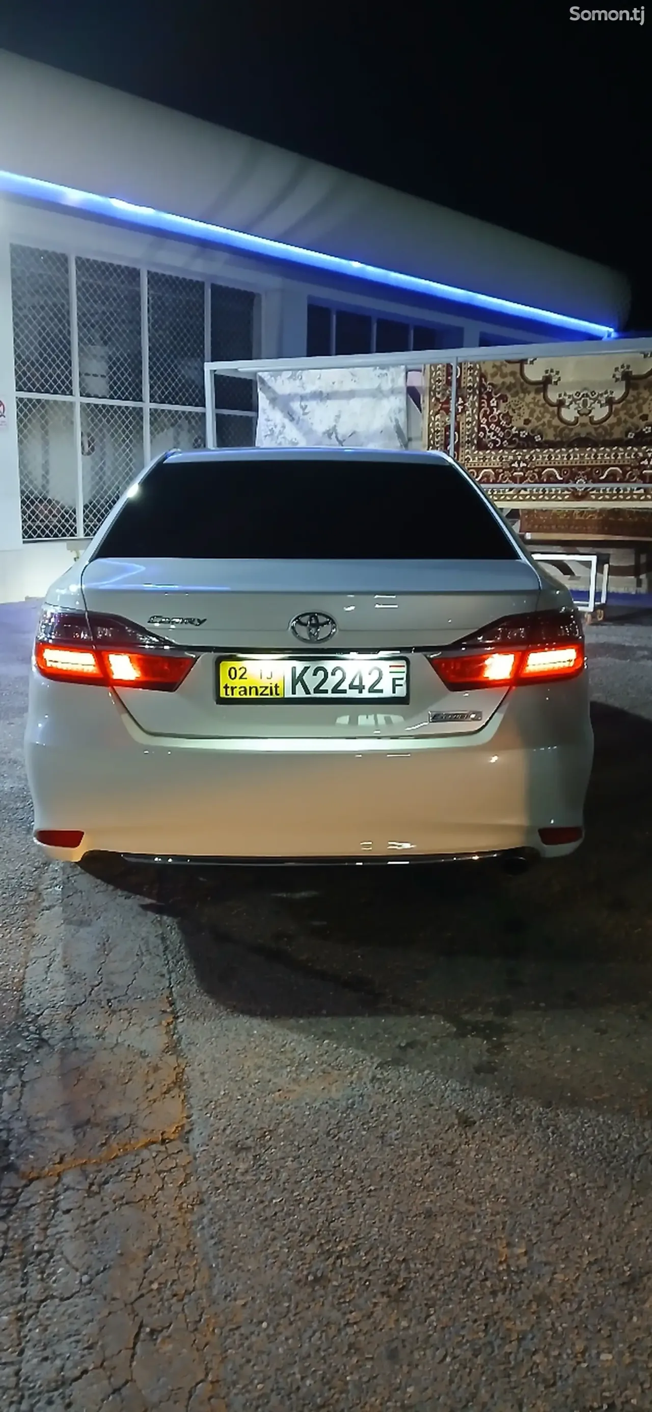 Toyota Camry 2016 · 2.5 AT