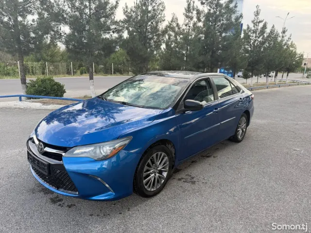 Toyota Camry 2017 · 2.0 AT