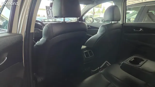 Kia Sorento 2019 · 2.2 AT