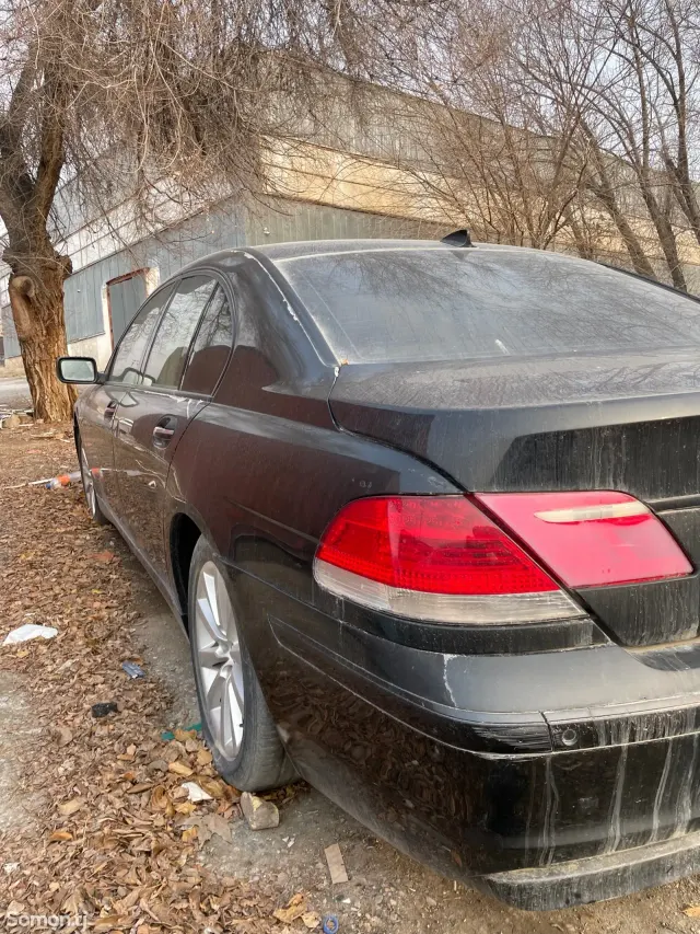 BMW 7 series 2003 · 4.4 AT
