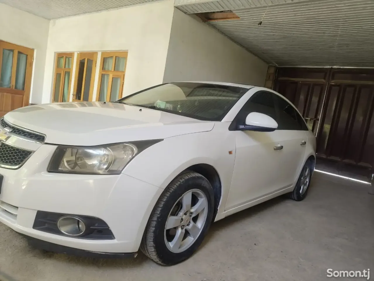 Chevrolet Cruze 2009 · 1.6 AT