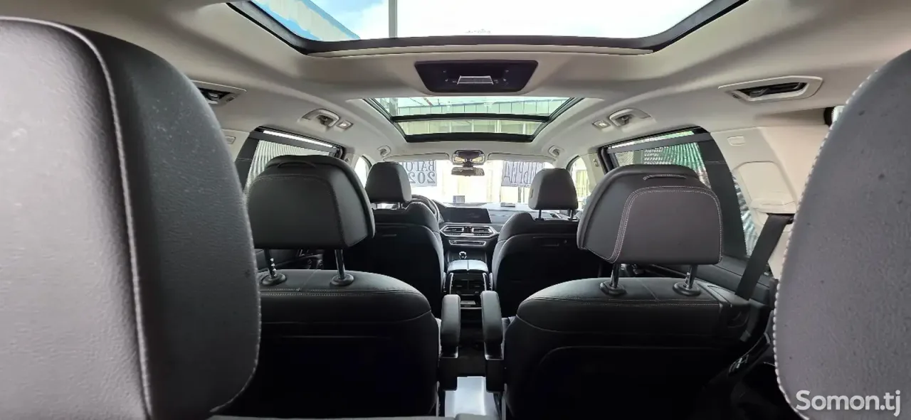 BMW X7 2022 · 4.0 AT
