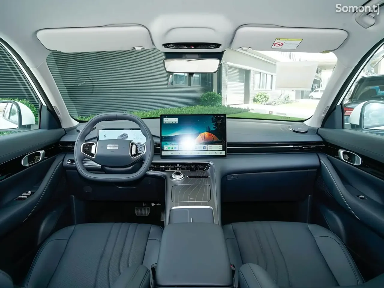 Geely Galaxy E5 2025 · AT