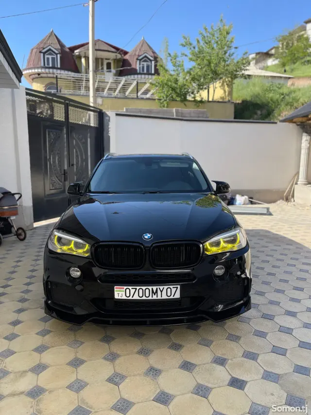 BMW X5 2015 · 3.5 AMT