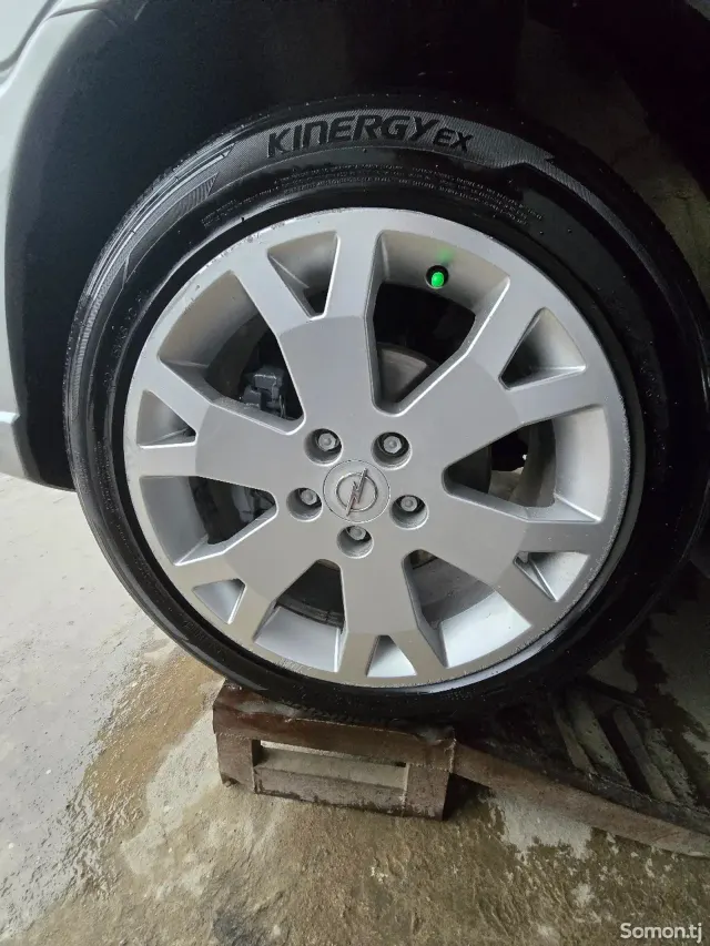 Opel Zafira 2003 · 1.8 MT
