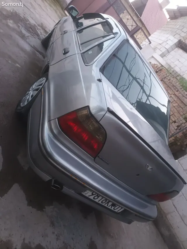 Daewoo Nexia 1995 · 1.6 MT