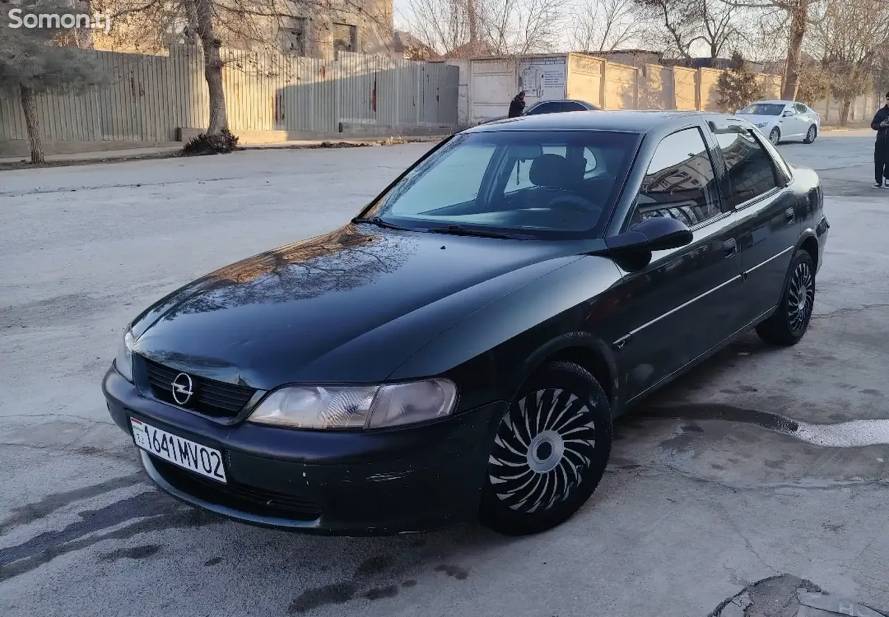 Opel Vectra B 1997 · 1.6 MT