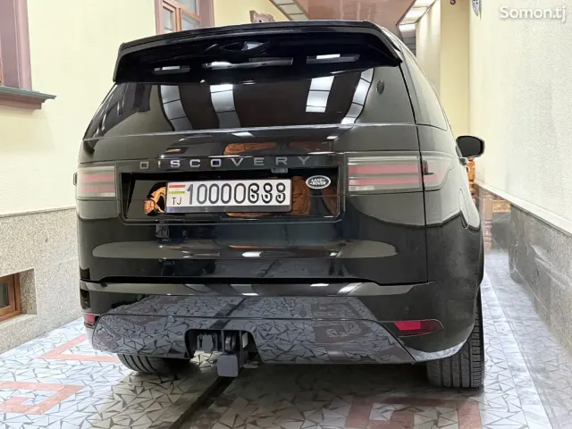 Land Rover Discovery 2021 · 2.0 AT
