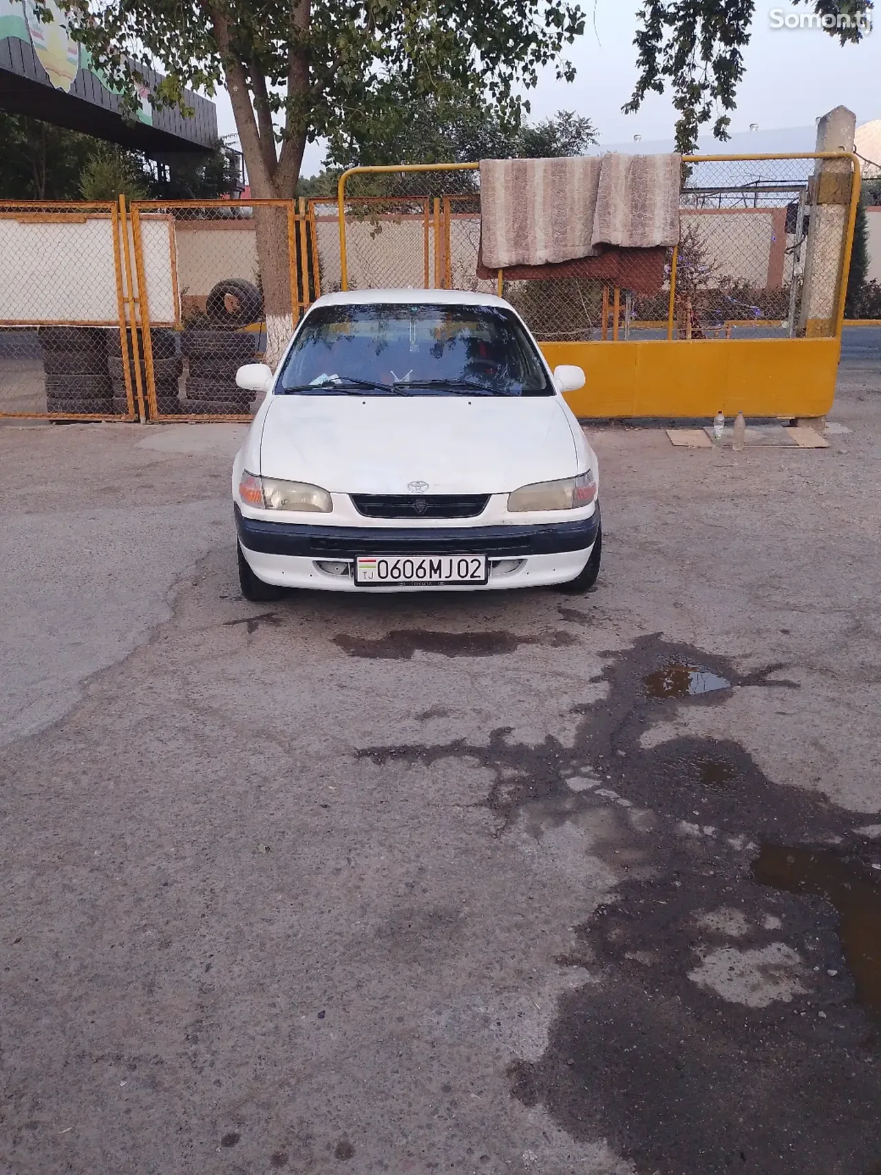 Toyota Corolla 1995 · 1.6 AT