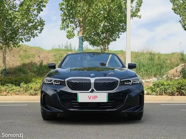 BMW i3 2025 · AT