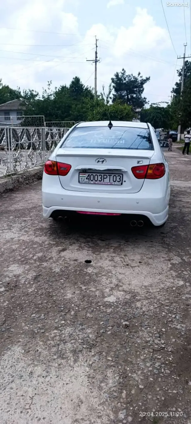 Hyundai Avante 2008 · 1.6 AT