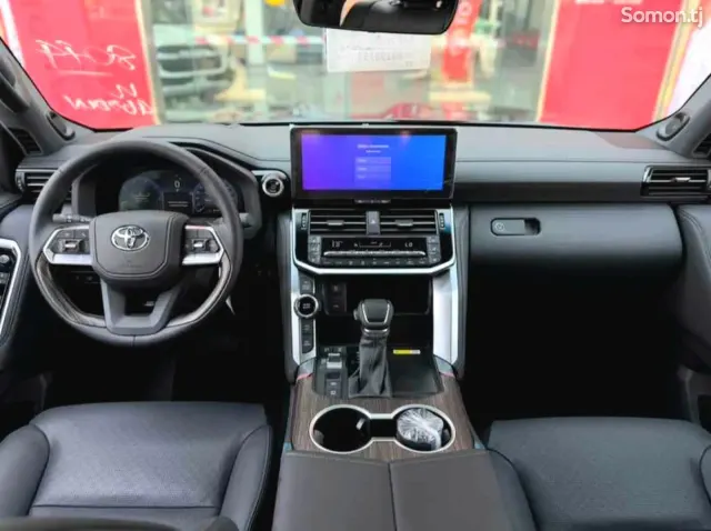 Toyota Land Cruiser 2026 · 3.5 AT
