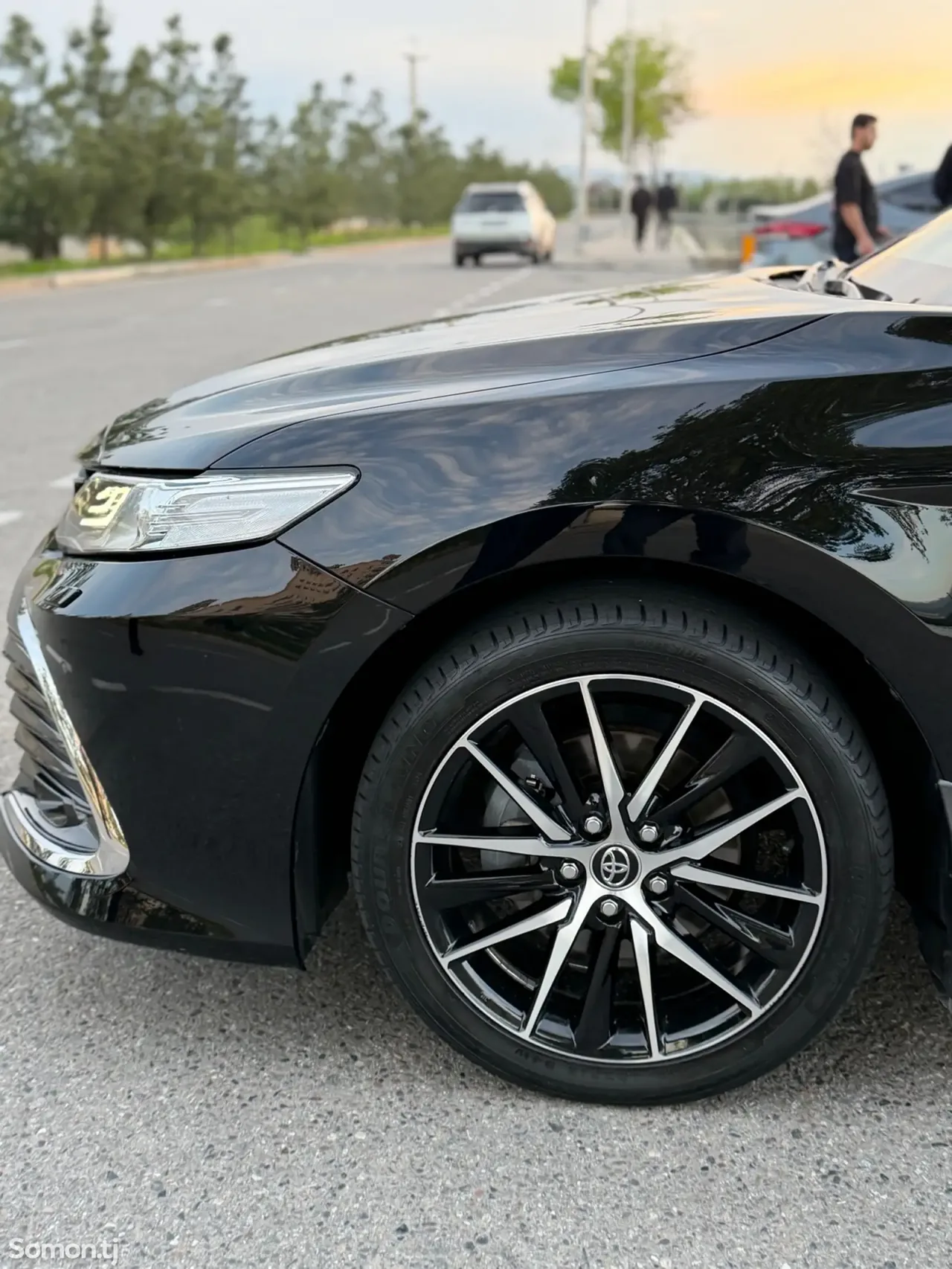 Toyota Camry 2021 · 2.5 AT