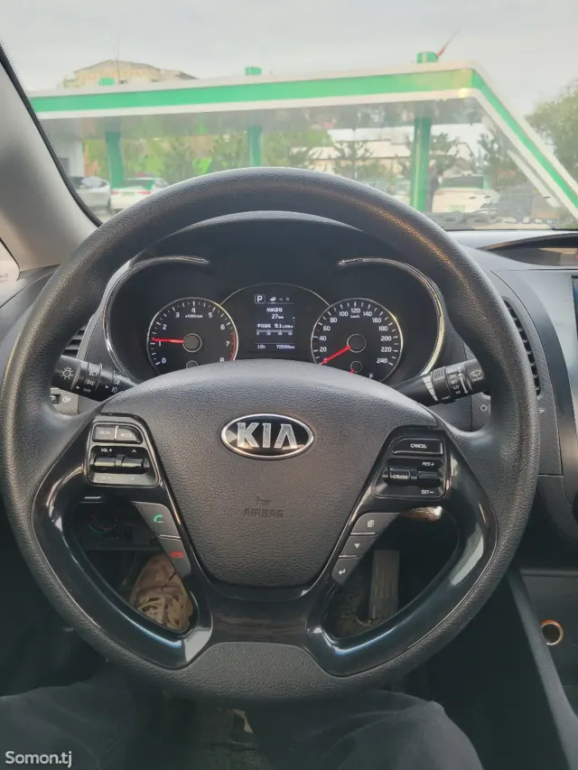 Kia K3 2016 · 1.6 AT