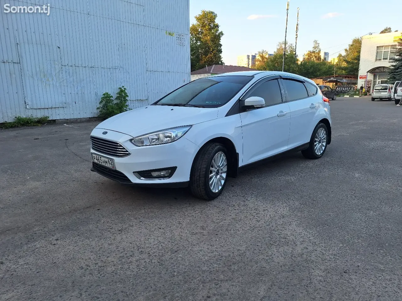Ford Focus 2016 · 1.6 MT