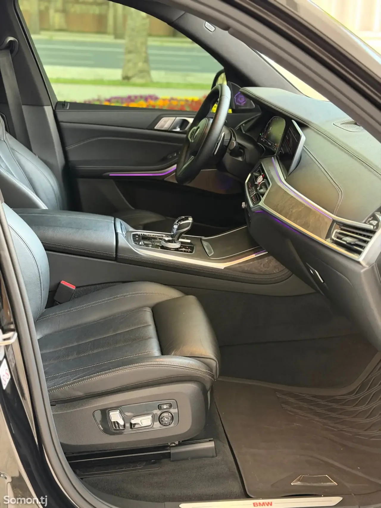 BMW X7 2020 · 4.0 AT