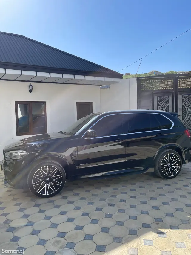 BMW X5 2015 · 3.5 AMT