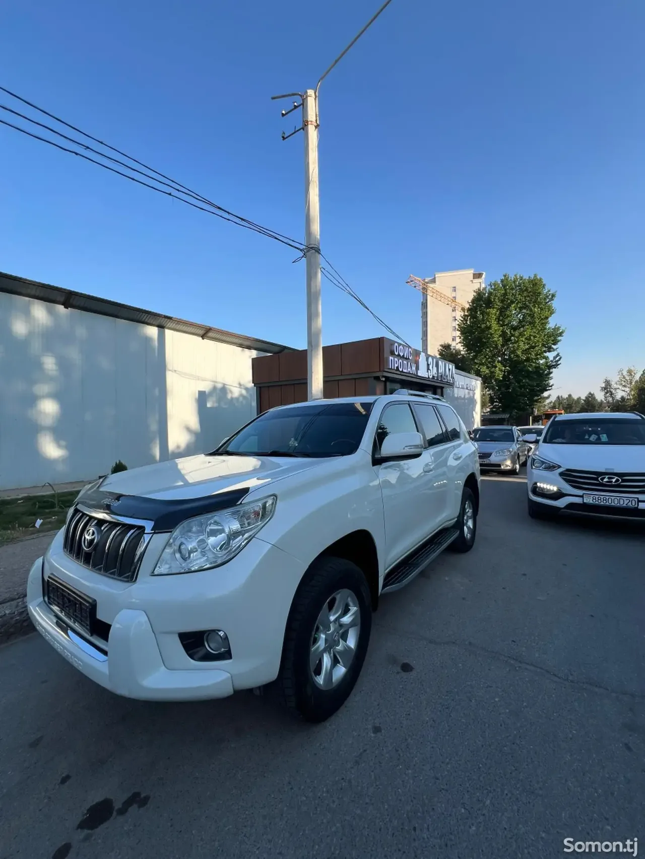 Toyota Land Cruiser Prado 2010 · 4.6 AT