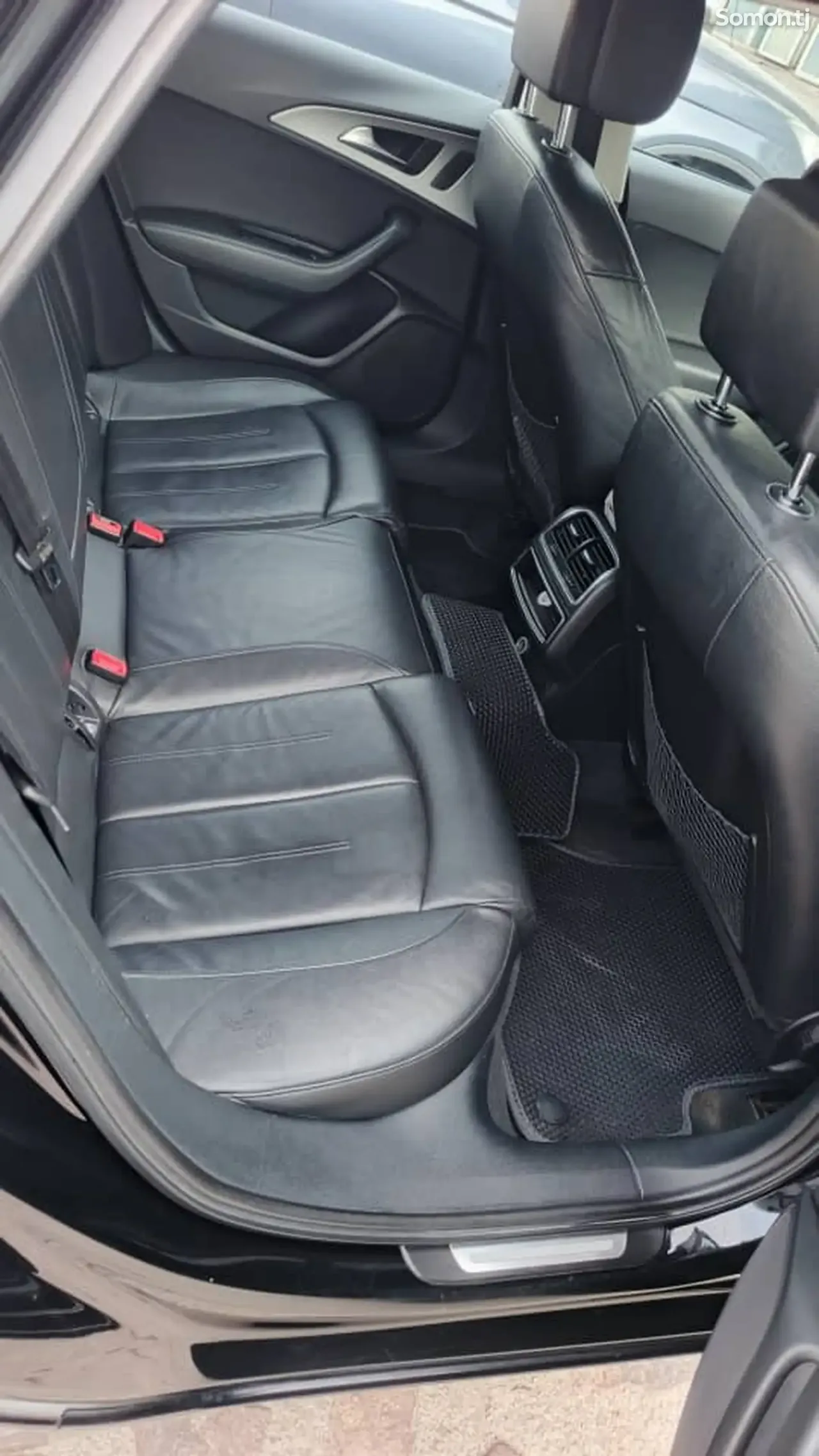 Audi A6 2013 · 2.0 AT