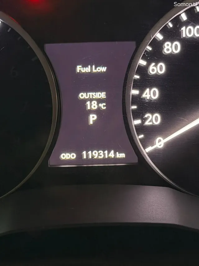 Lexus ES series 2015 · 2.5 AT
