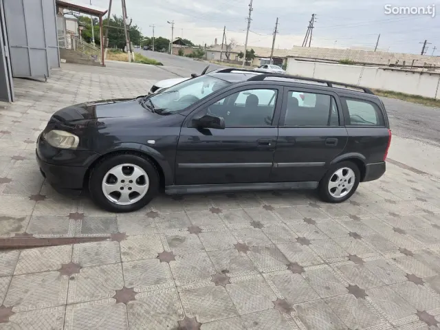 Opel Astra G 1998 · 1.6 MT