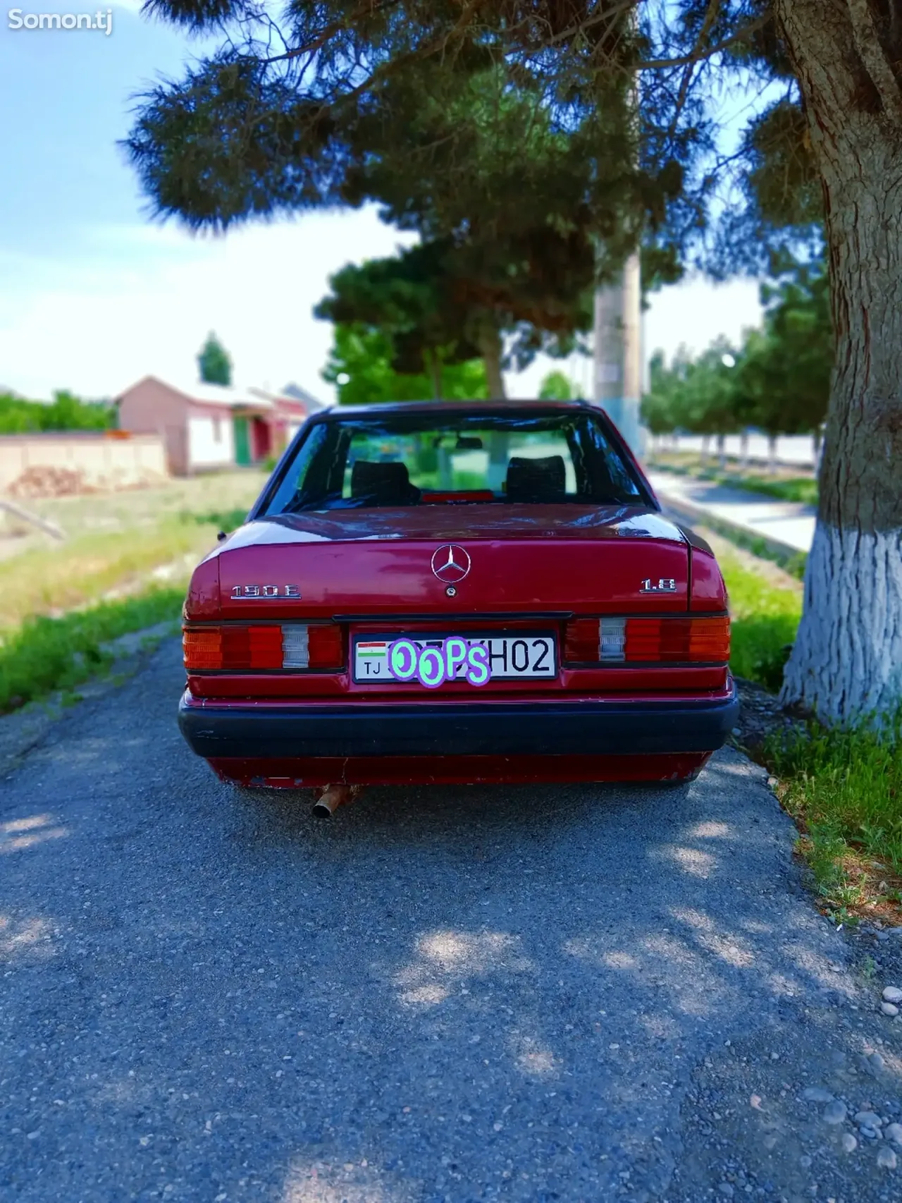 Mercedes-Benz W201 1992 · 1.8 MT
