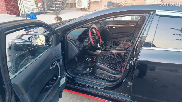 Hyundai i40 2019 · 1.7 AT