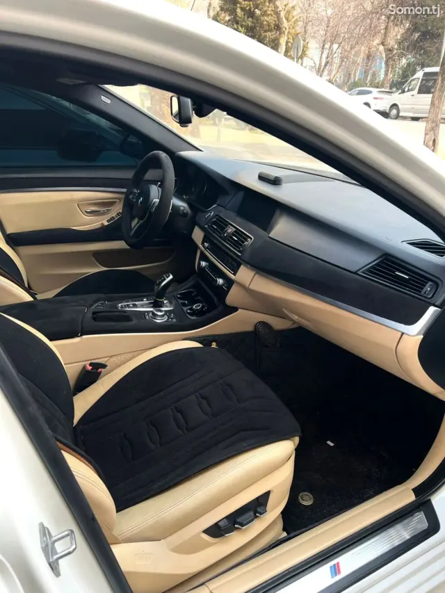 BMW 5 series 2014 · 3.5 AT