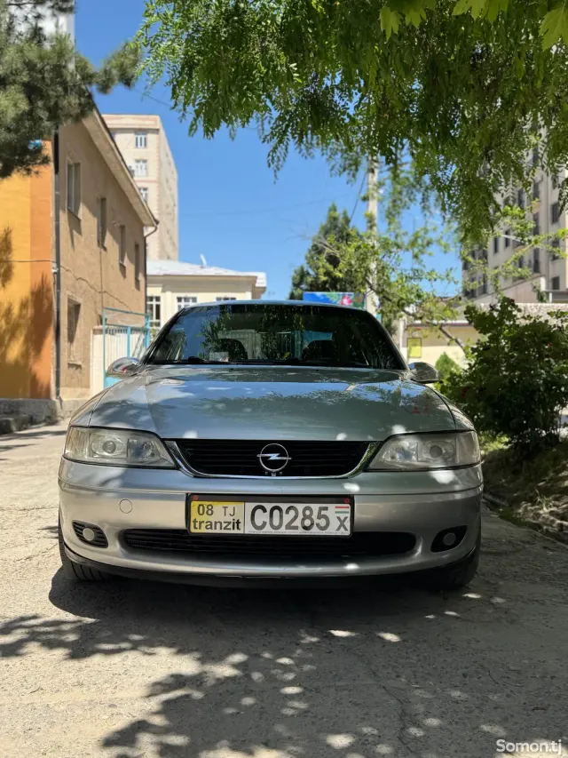 Opel Vectra B 2001 · 6.1 MT
