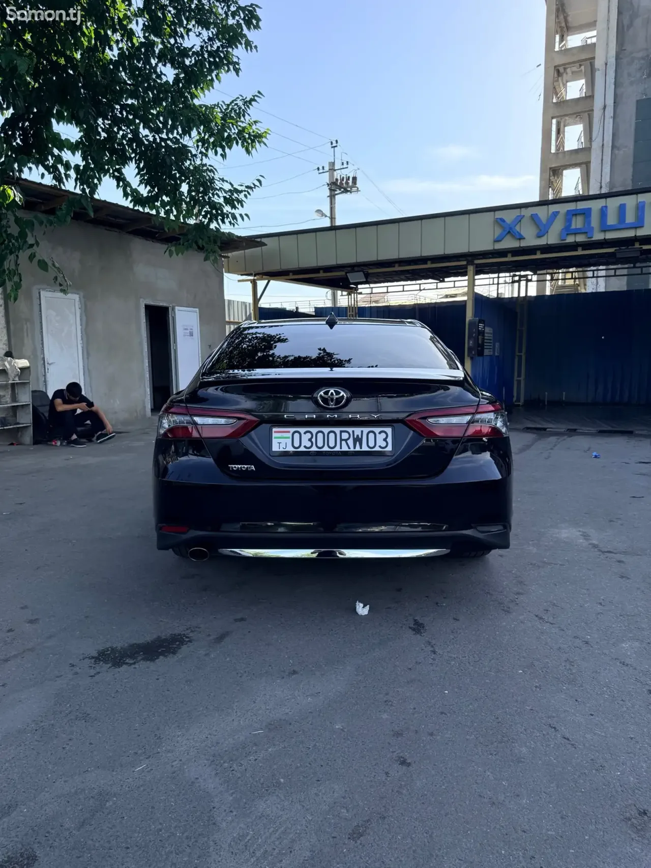 Toyota Camry 2018 · 2.5 AT