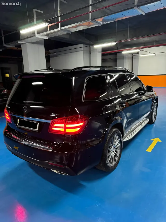 Mercedes-Benz GLS 2018 · 4.7 AT