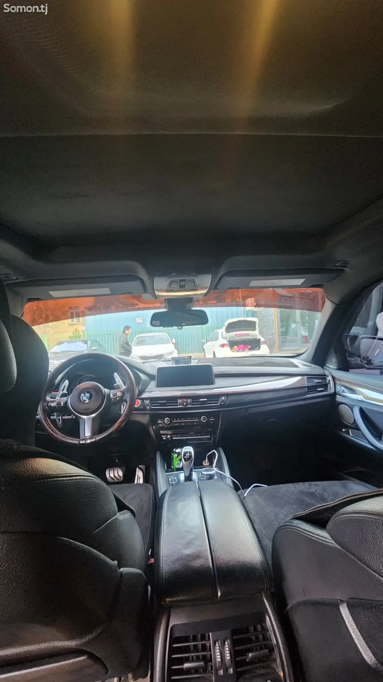 BMW X6 M 2017 · 3.0 AT