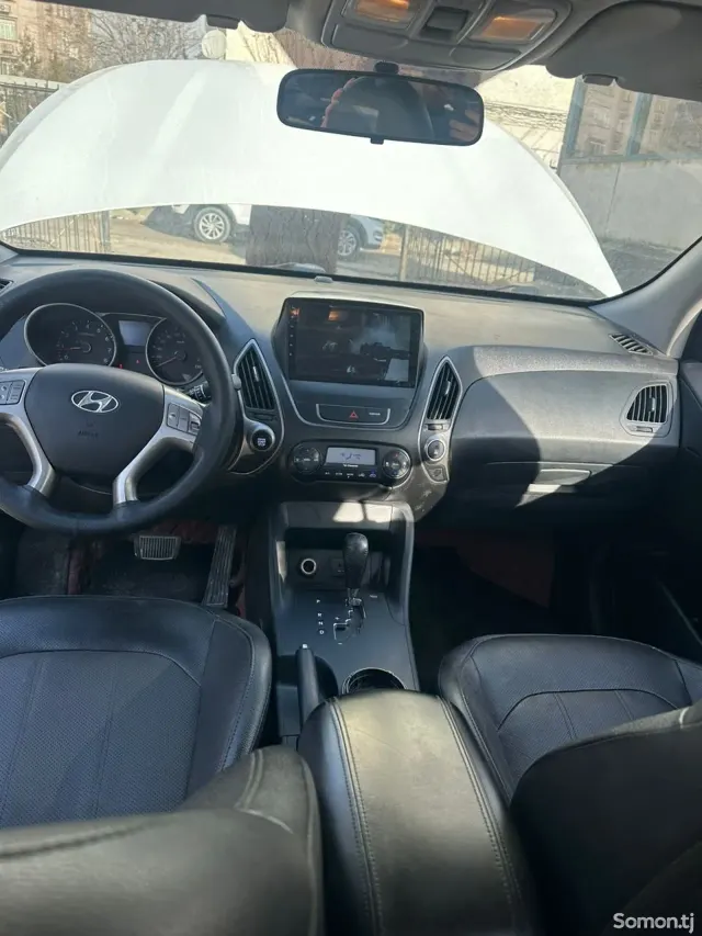 Hyundai Tucson 2014 · 2.0 AT