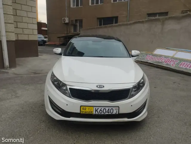 Kia K5 2010 · 2.0 AT