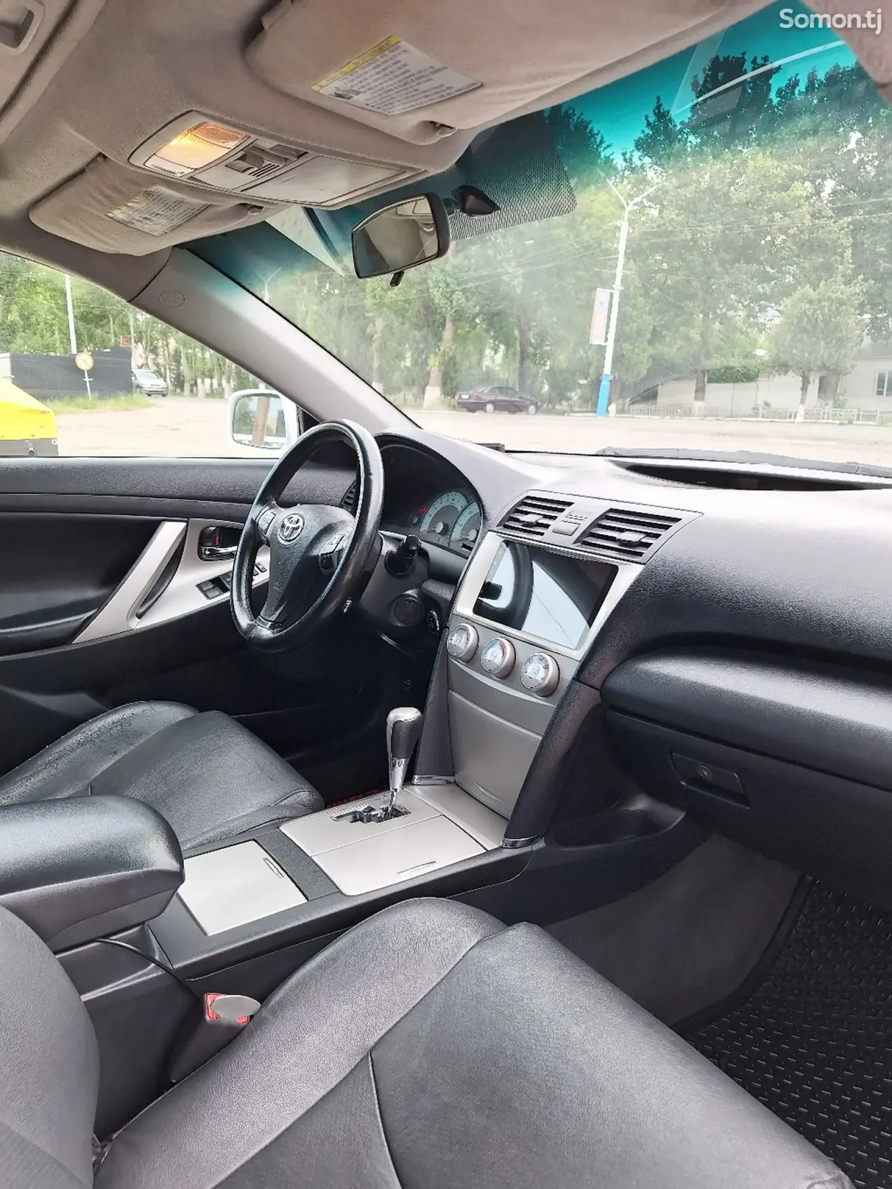 Toyota Camry 2011 · 2.5 AT