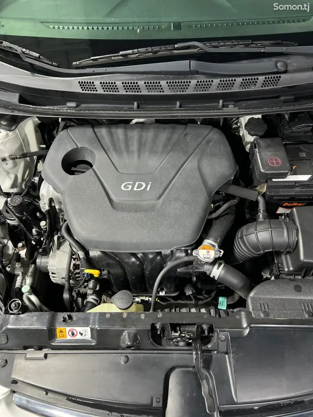 Hyundai Avante 2014 · 1.6 AT