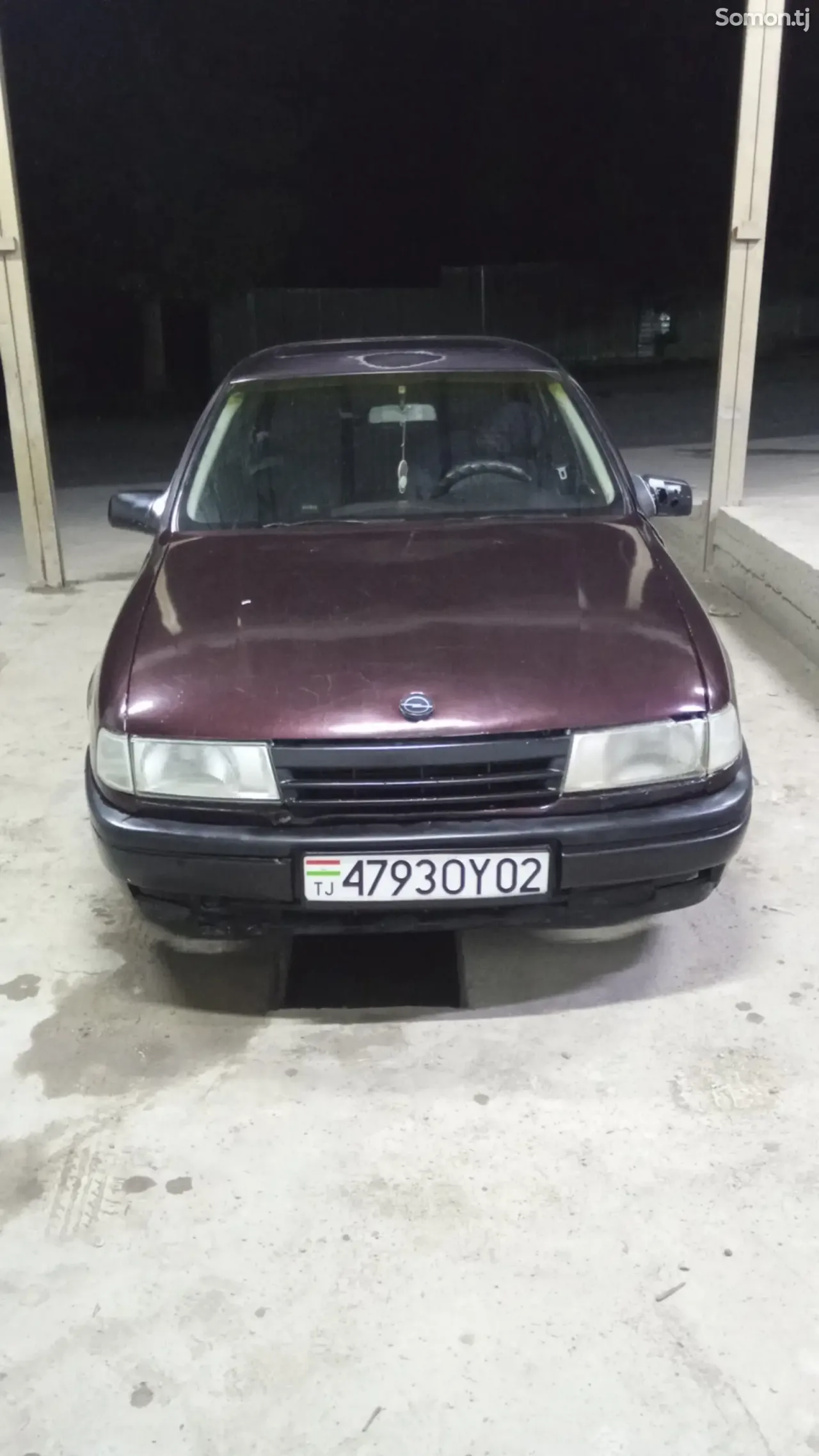 Opel Vectra A 1992 · 1.6 MT