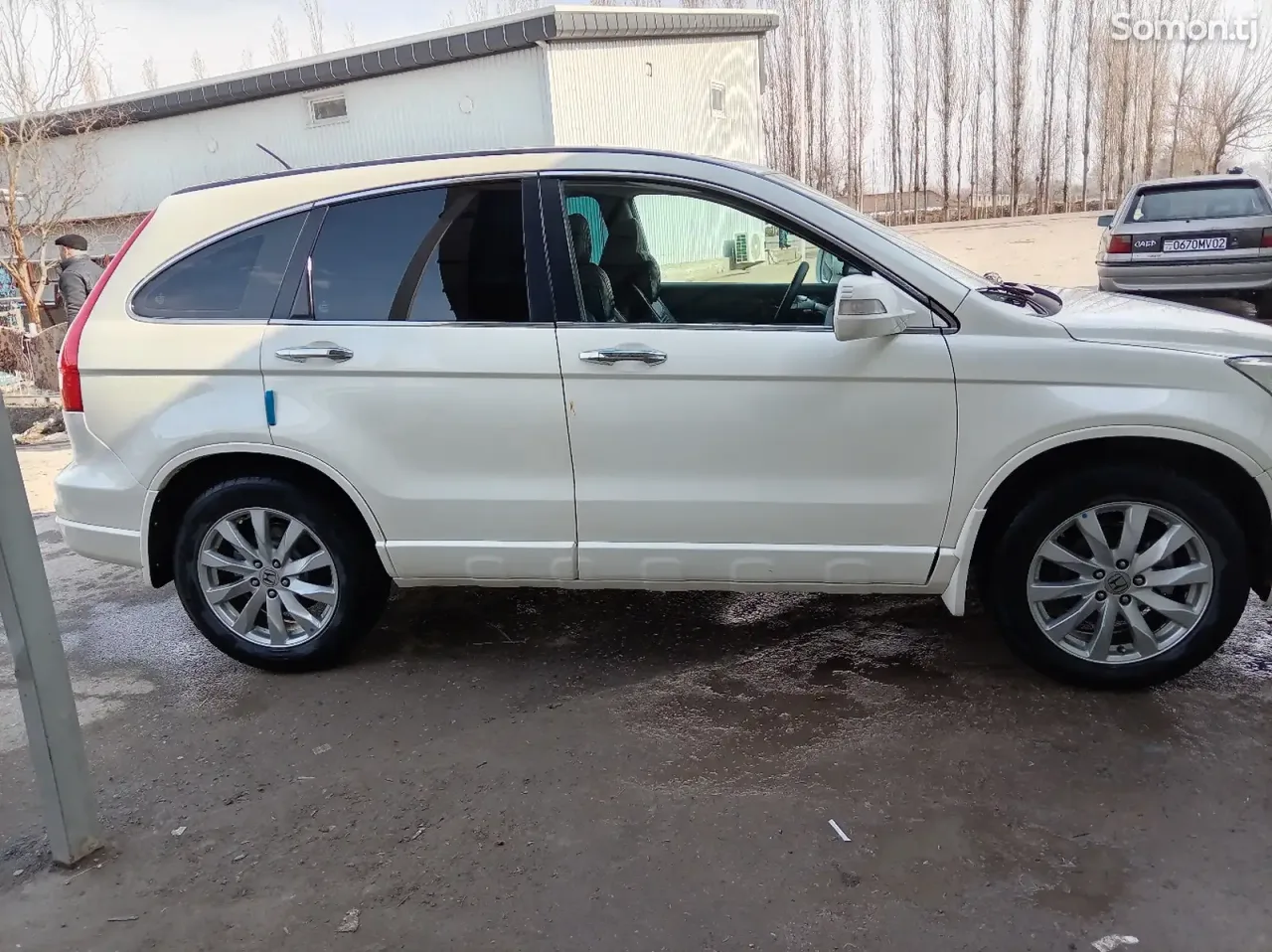 Honda CR-V 2011 · 2.4 AT